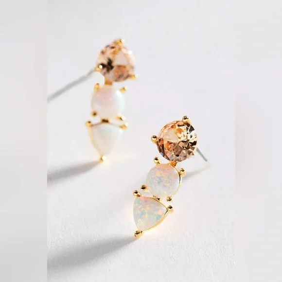 Anthropologie Tri-Stone Earrings - Pearl NWT $38 - Picture 1 of 2